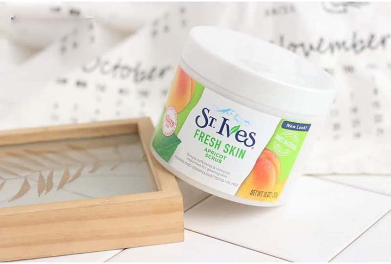 St.Ives Fresh Skin Body Scrub an toàn, dịu nhẹ cho da