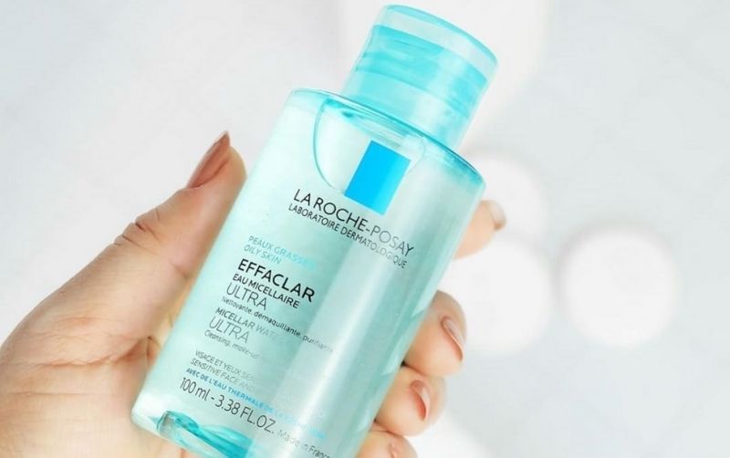Effaclar Micellar Water Ultra Oily Skin là loại tẩy trang được các cô nàng da mụn tin dùng