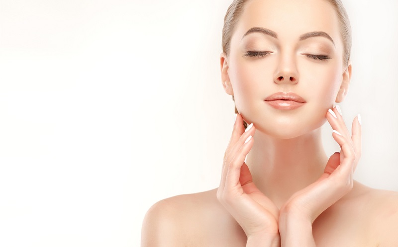 Advanced Smoothing Treatment 10 AHA có thể sử dụng được cho mọi loại da