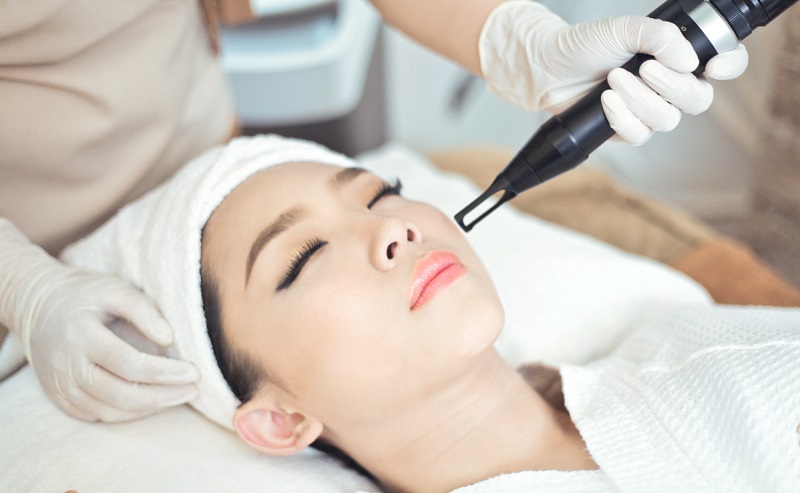 Chăm sóc da sau laser cần được chú trọng để da phục hồi tốt hơn