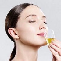 [Giải Đáp] 25 Tuổi Nên Uống Collagen Hay Vitamin E Sẽ Tốt Hơn?