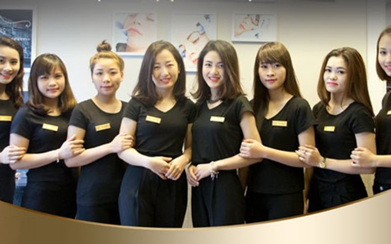 Đội ngũ nhân viên của Quỳnh Quyên Beauty Center