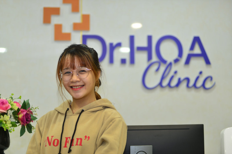 Dr Hoa Clinic là địa chỉ trị sẹo lồi, sẹo lõm, sẹo rỗ uy tín được các bạn trẻ tin tưởng lựa chọn